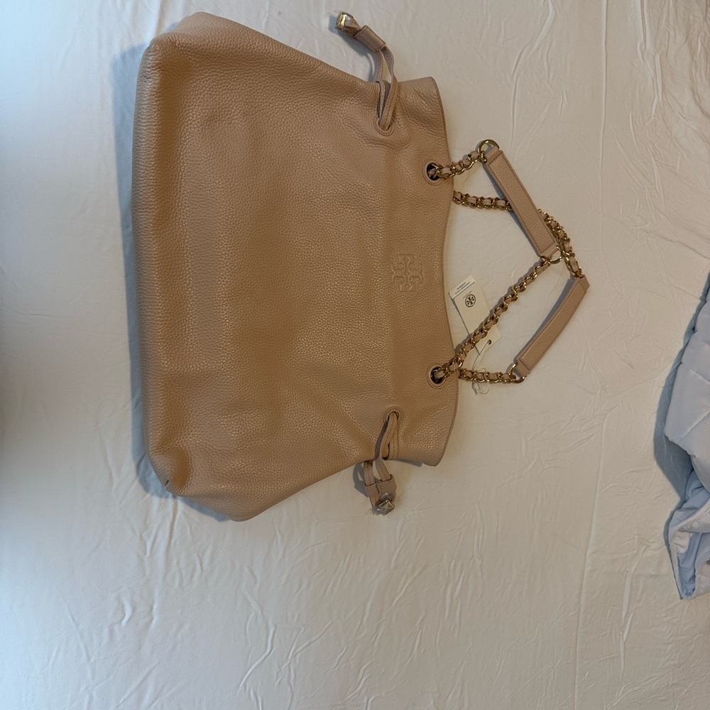 Tory Burch Blush Leather Shoulder Bag with Chain Straps - Picture 4 of 7